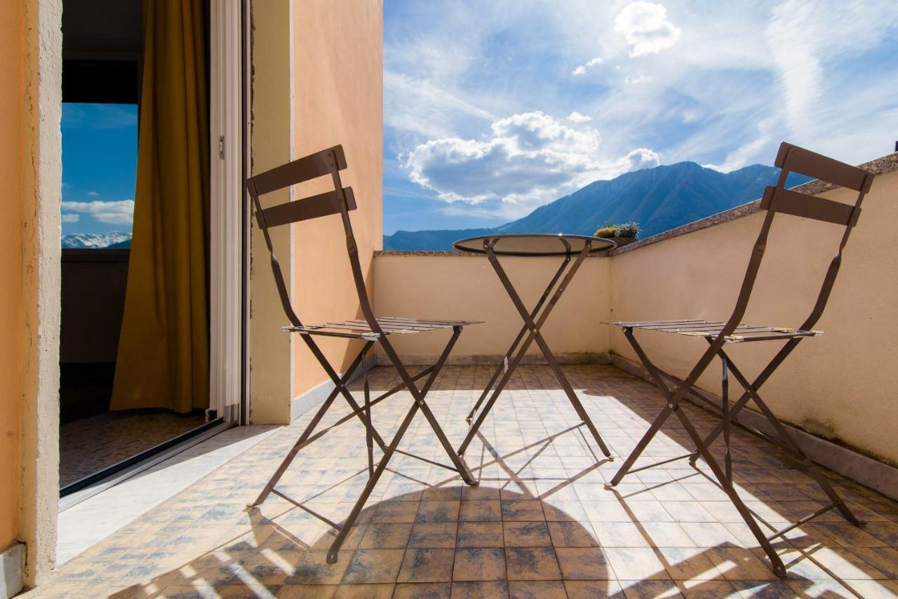 Al Pontile - The House Of Travelers Villa Sala Comacina Exterior foto